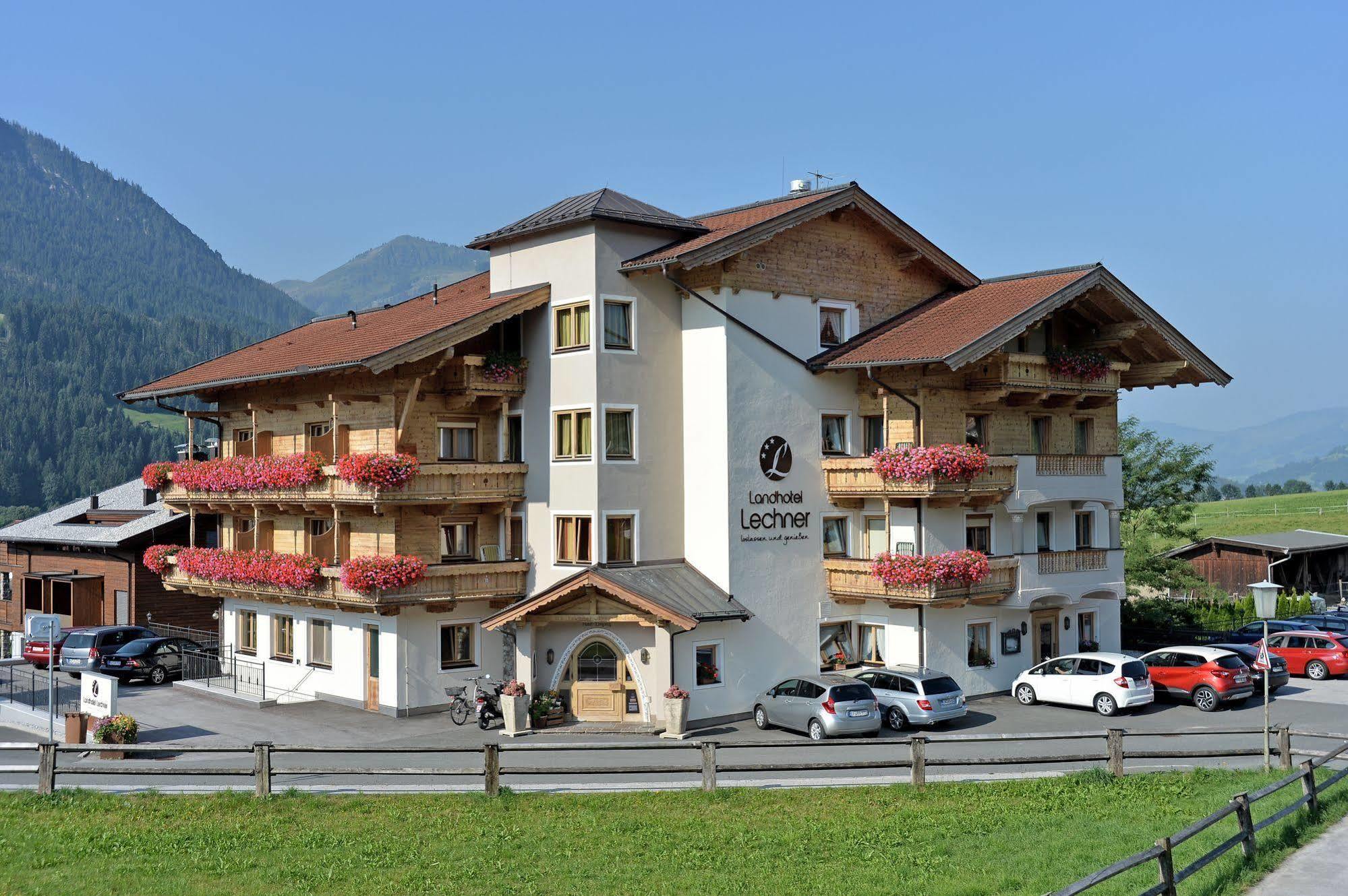 Landhotel Lechner Kirchberg in Tirol Exterior photo